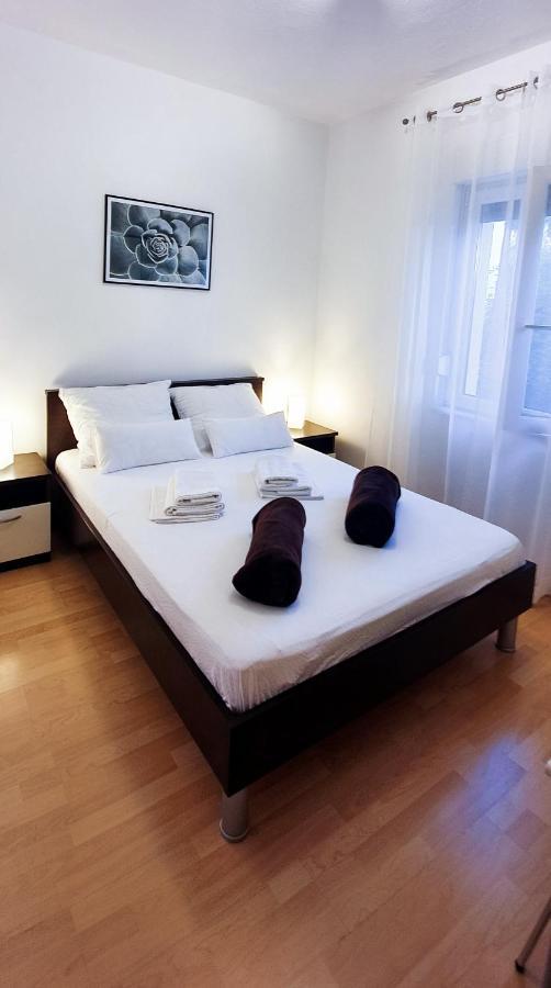 Radenka Zafron Apartment Vodice Extérieur photo