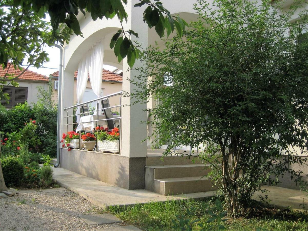 Radenka Zafron Apartment Vodice Extérieur photo