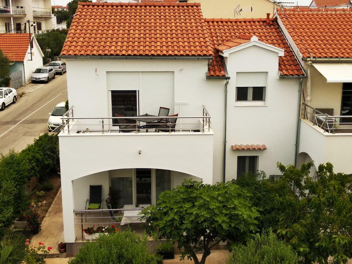Radenka Zafron Apartment Vodice Extérieur photo